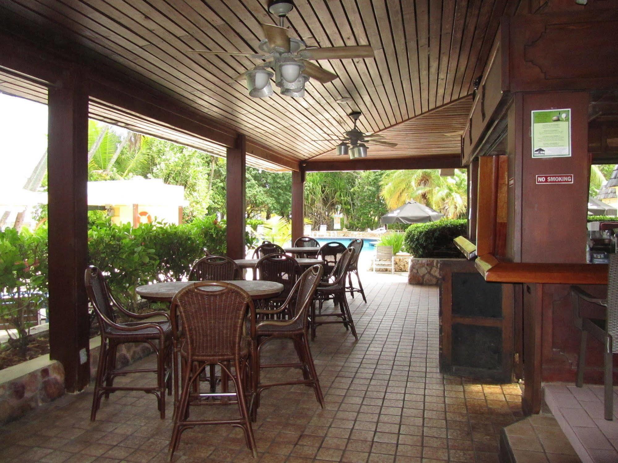The Palms At Pelican Cove (Adults Only) La Grande Princesse Ngoại thất bức ảnh